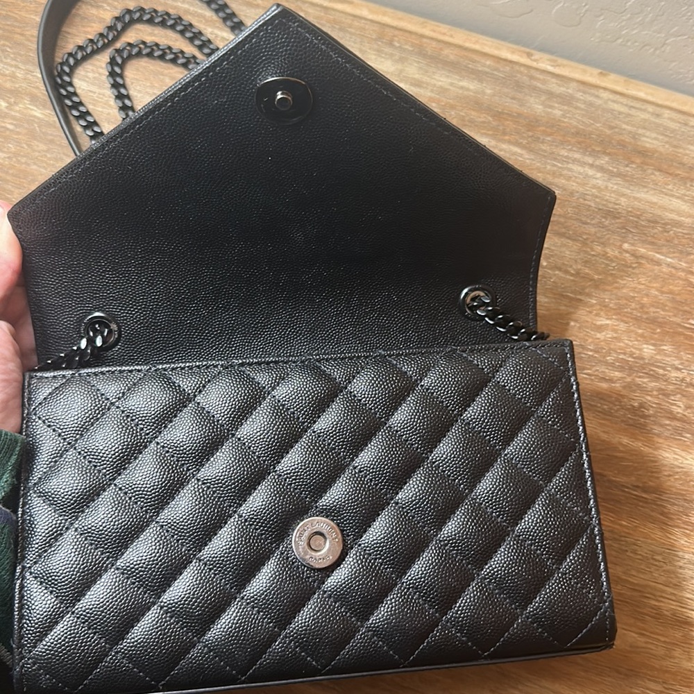 YSL Medium NWOT Handbag Authentic - Picture 4 of 9